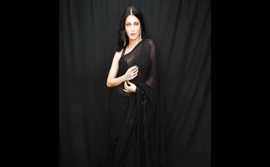SHRUTI HAASAN in Shruti Haasan Hot Sexy Bold July December 2020
