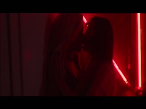 OLIVIA BAGLIVI NUDE/SEXY SCENE IN WONDERING
