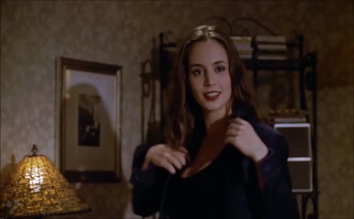ELIZA DUSHKU in Buffy The Vampire Slayer