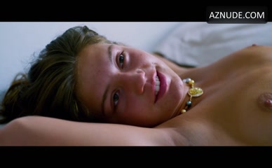 ADELE EXARCHOPOULOS in Orphan