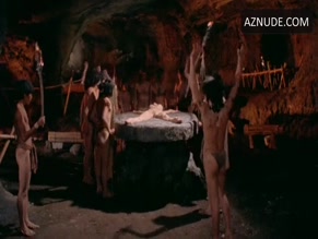 ALEXANDRA DELLI COLLI NUDE/SEXY SCENE IN ZOMBIE HOLOCAUST