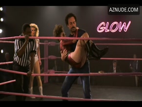 ALISON BRIE in GLOW (2017-)