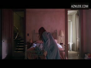 AMY ADAMS NUDE/SEXY SCENE IN THE WOMAN IN THE WINDOW