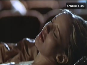 ANNA LEVINE in SUE (1997)