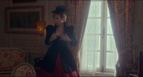 Julie DepardieuSexy in Les secrets de la princesse de Cadignan