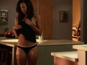 Alice HunterSexy in House of Lies