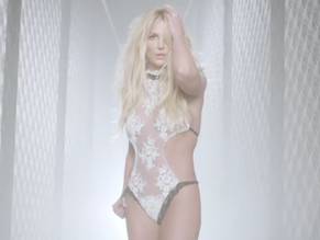 Britney SpearsSexy in Make Me...