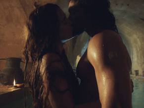 Cote de PabloSexy in The Dovekeepers