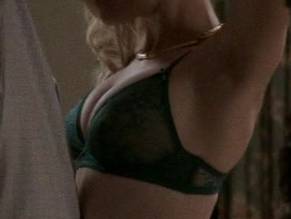 Gillian AlexySexy in The Americans