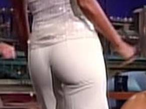 Halle BerrySexy in Late Show with David Letterman
