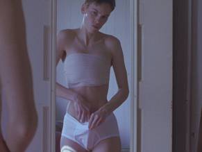 Hilary SwankSexy in Boys Don't Cry