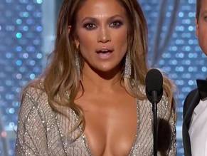 Jennifer LopezSexy in The Golden Globe Awards