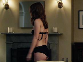 Kate MaraSexy in House of Cards