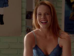 Katie LeclercSexy in Switched at Birth