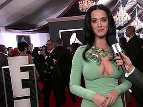 Katy PerrySexy in The Grammy Awards
