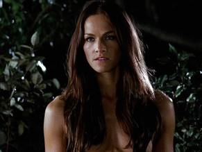 Kelly OvertonSexy in True Blood