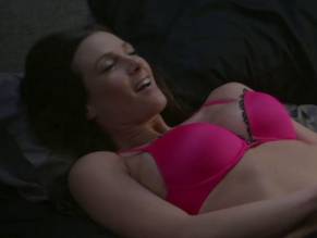Kendra AndrewsSexy in Bachelors