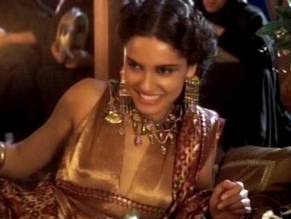 Leonor VarelaSexy in Cleopatra