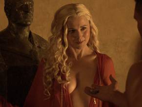 Lucy LawlessSexy in Spartacus