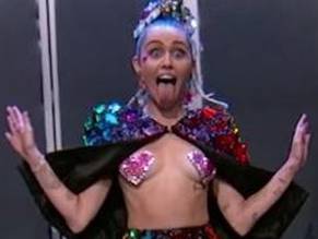 Miley CyrusSexy in Jimmy Kimmel Live