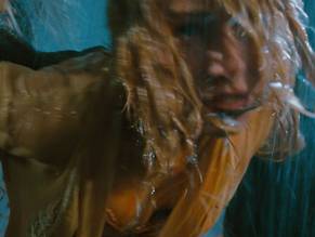 Naomi WattsSexy in King Kong