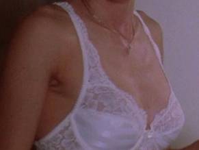 Naomi WattsSexy in We Don't Live Here Anymore