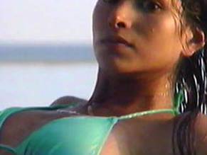 Patricia VelasquezSexy in Sports Illustrated: Swimsuit 1994