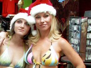 Rachael RobbinsSexy in Bikini Bloodbath Christmas