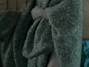 Sienna GuillorySexy in Fortitude