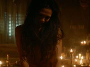 Simone KessellSexy in Of Kings and Prophets