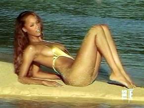Tyra BanksSexy in E! True Hollywood Story
