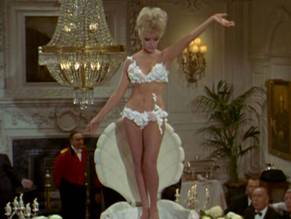Virna LisiSexy in How to Murder Your Wife