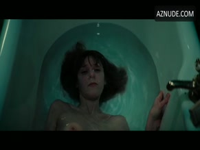 ANTONIA CAMPBELL-HUGHES NUDE/SEXY SCENE IN CORDELIA