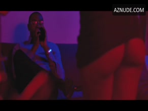 APRIL DAVIS NUDE/SEXY SCENE IN TO CATCH THE KILLER