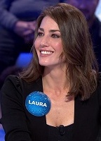 LAURA MOURE