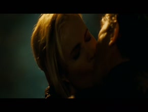 RADHA MITCHELL in THICK AS THIEVES (2009)