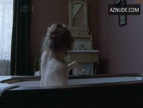 CAROLYN BACKHOUSE in THE BRIDES IN THE BATH (2003)