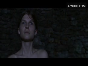 CLEMENCE POESY NUDE/SEXY SCENE IN THE SILENCE OF JOAN
