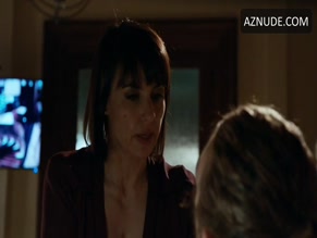 CONSTANCE ZIMMER in UNREAL(2015-)