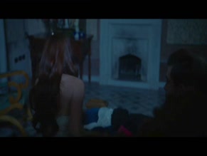 DIANA GARDNER NUDE/SEXY SCENE IN YOU SHOULDN'T HAVE LET ME IN