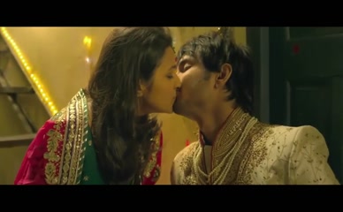 PARINEETI CHOPRA in Shuddh Desi Romance