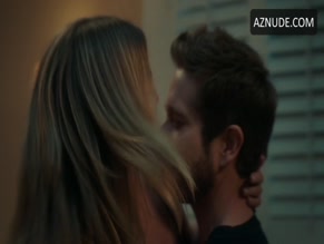 EMILY VANCAMP NUDE/SEXY SCENE IN THE RESIDENT