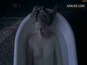 EMMA FERGUSON in THE BRIDES IN THE BATH(2003)