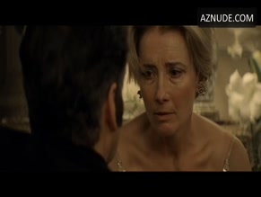 EMMA THOMPSON NUDE/SEXY SCENE IN THE LOVE PUNCH