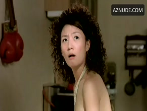 EUN-JI JO in A BIZARRE LOVE TRIANGLE (2002)