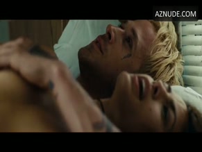 EVA MENDES NUDE/SEXY SCENE IN THE PLACE BEYOND THE PINES