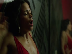 JENNA DEWAN TATUM in WITCHES OF EAST END (2013-2014)