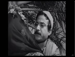SAMIRA MOHSEN in HADITHAT SHARAF(1971)