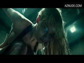 JENNIFER LAWRENCE NUDE/SEXY SCENE IN RED SPARROW