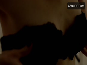 JULIANA SCHALCH NUDE/SEXY SCENE IN O NEGOCIO